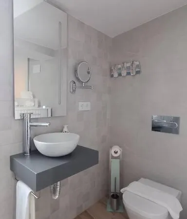Marianto Apartment *
